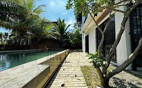 Pd Rustic Greenwood Pool Villa